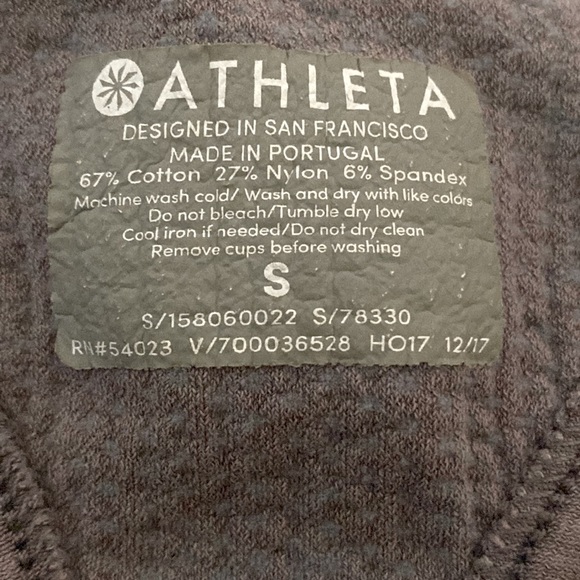 Athleta • Gray Ribbed Racerback Sports Bra - Picture 4 of 4